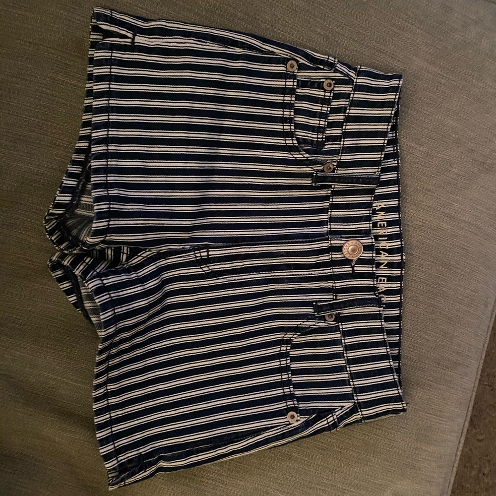 american eagle shorts
